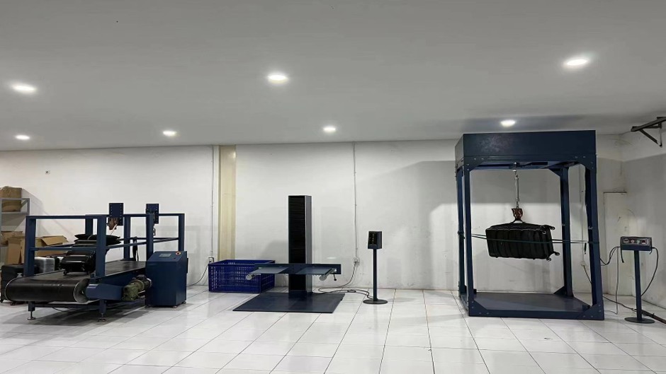 Quality inspection scene of Testing Department